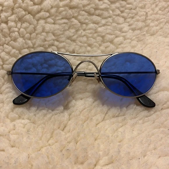 Stylish Oval Blue Lens Sunglasses - Picture 11 of 17
